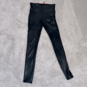 *SPANX* Faux Leather Leggings, black, size medium long, LIKE NEW! Barely worn!
